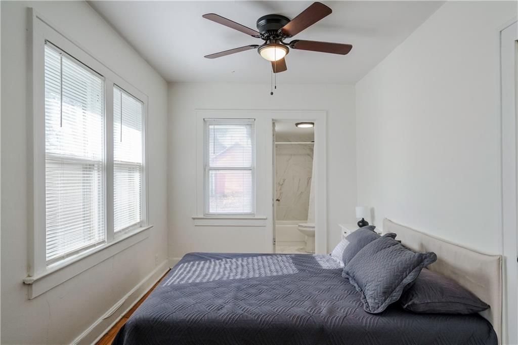 4130 Bell Street — photo 8