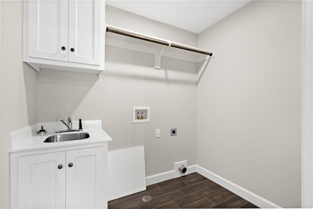 9186 Barth Road — photo 34
