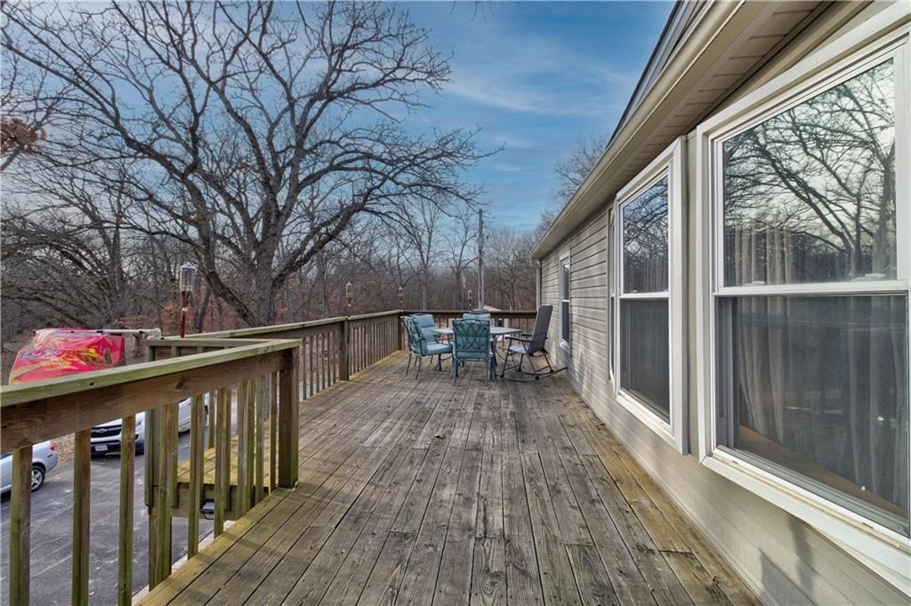 25121 S Hunter Road — photo 7