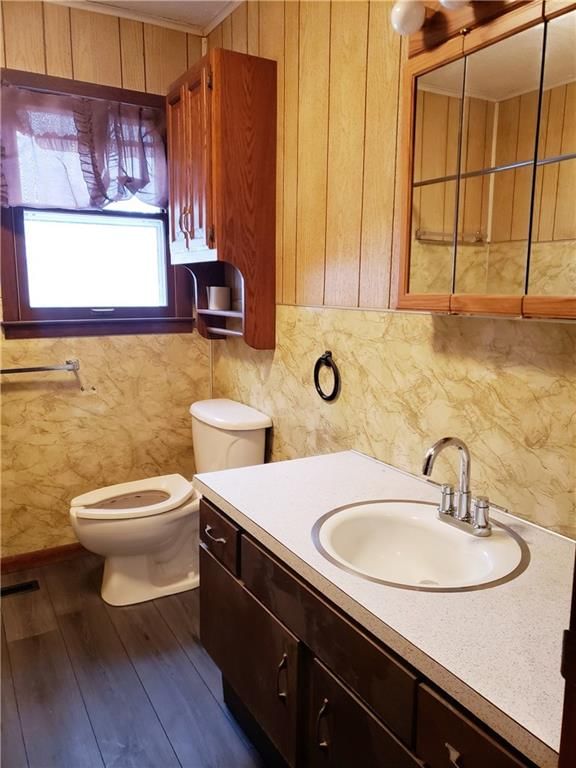 812 S Cherokee Street — photo 15