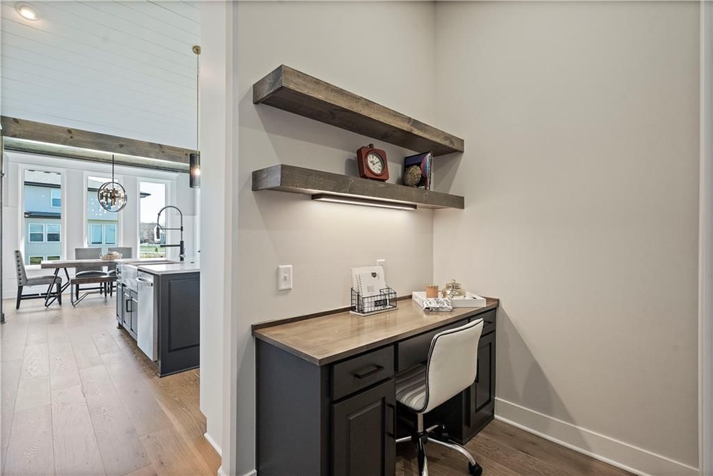 2758 SW 12th Street — photo 12