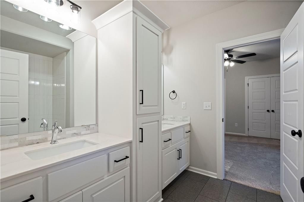 2758 SW 12th Street — photo 27