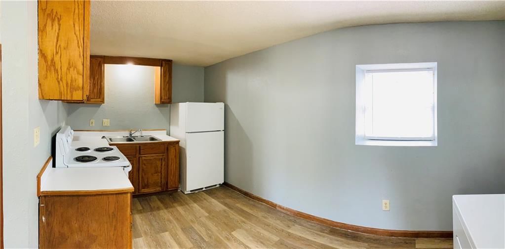 528 E Washington Street — photo 34