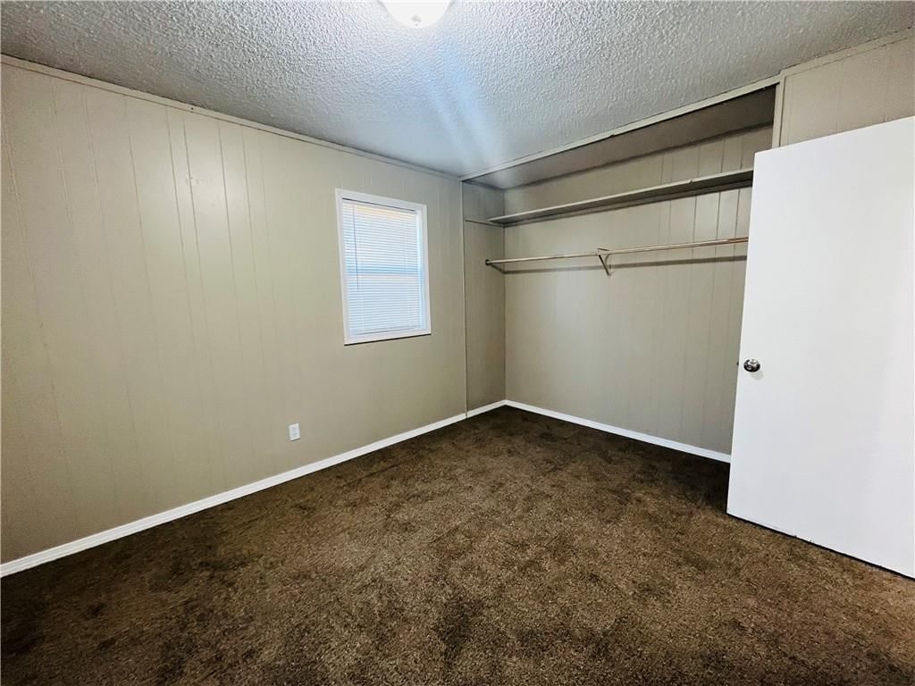 528 E Washington Street — photo 63