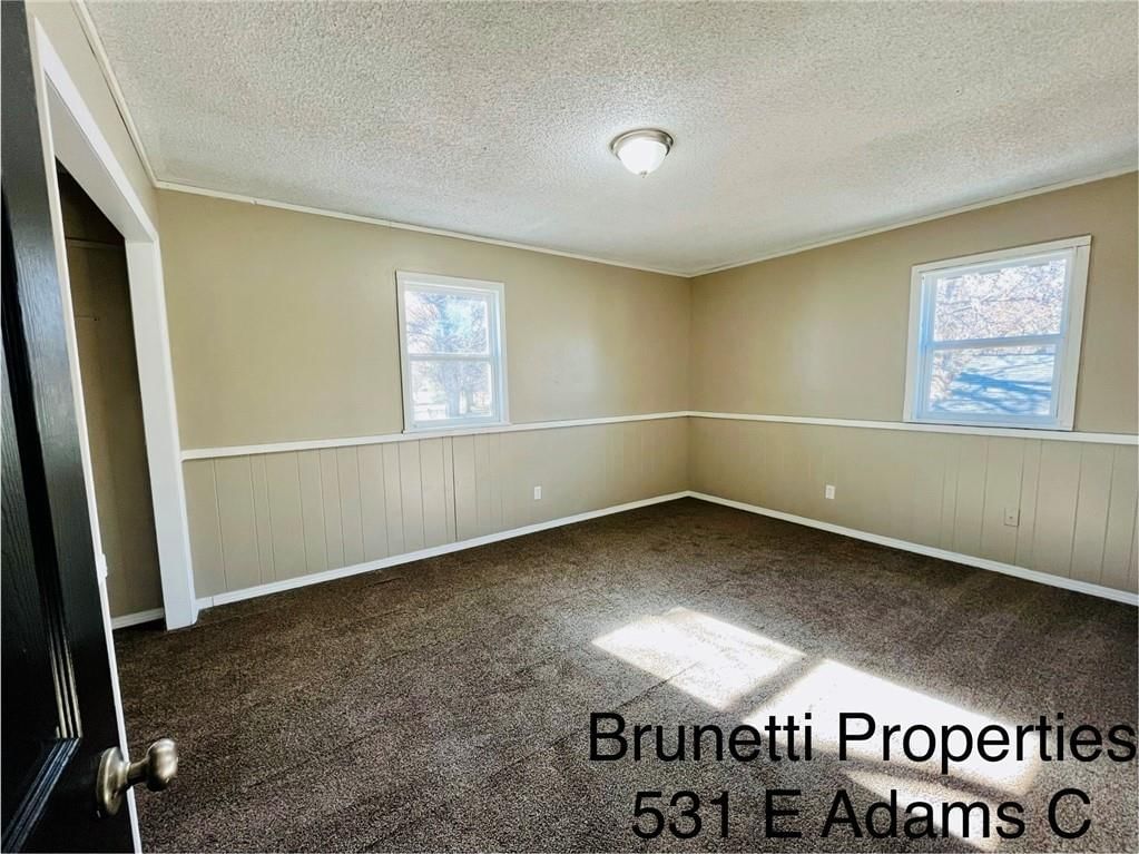 528 E Washington Street — photo 73