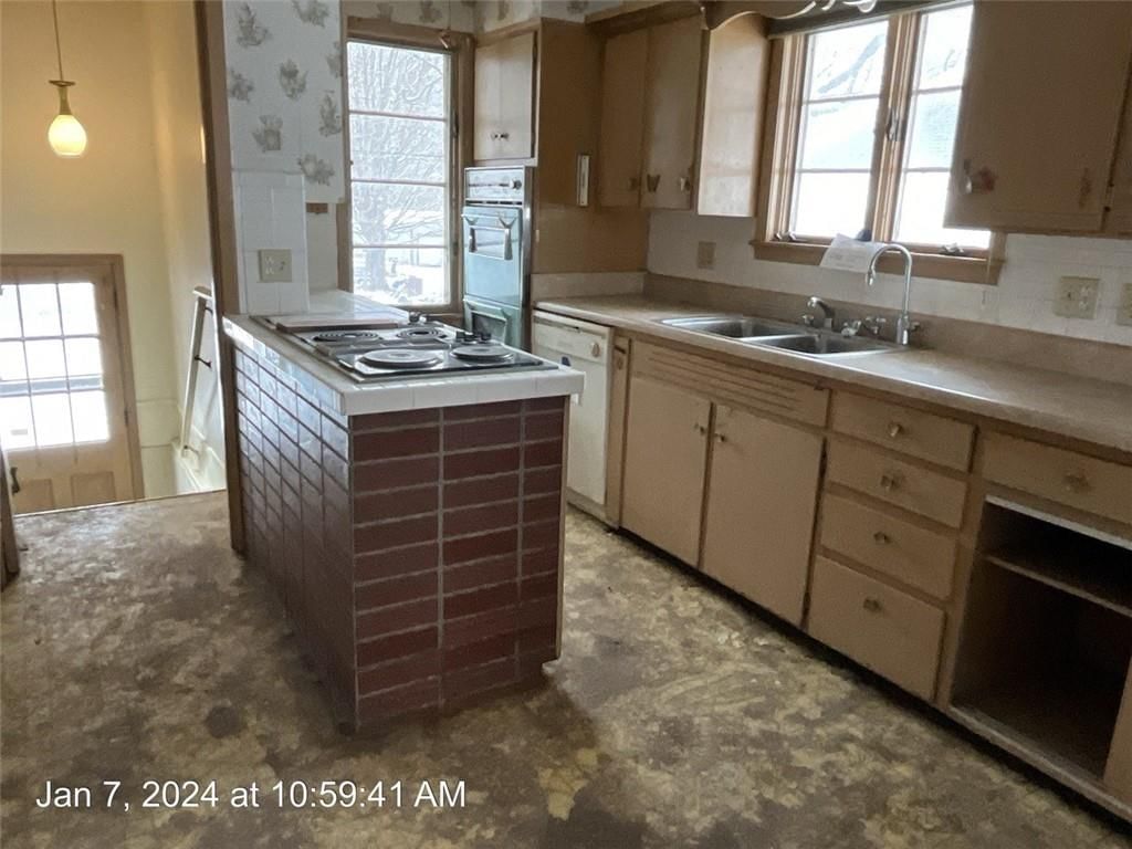 2908 Messanie Street — photo 10