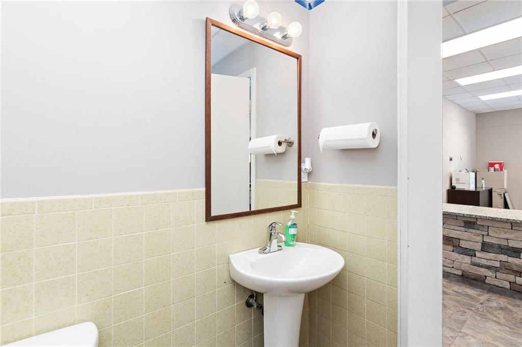 121 N Folger Street — photo 19