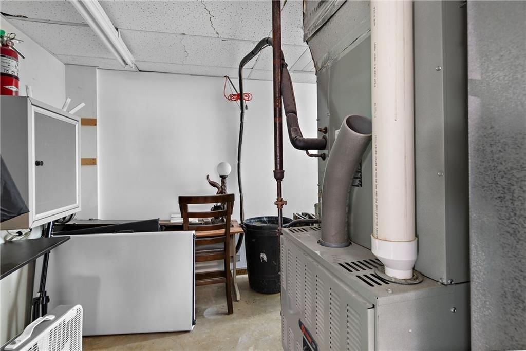 121 N Folger Street — photo 20
