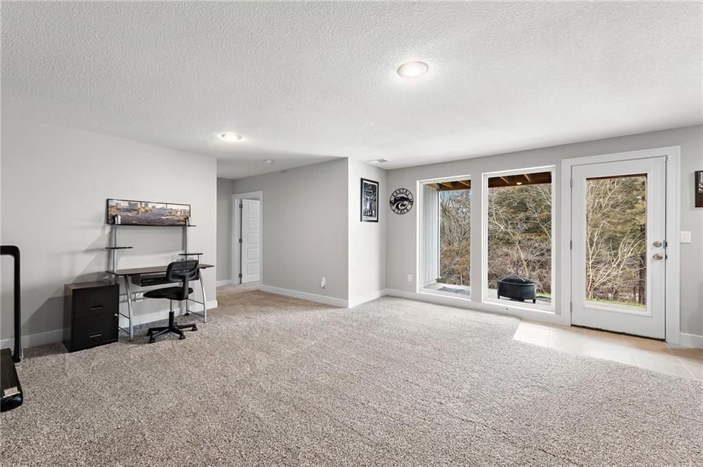 359 N Ferrel Street — photo 22
