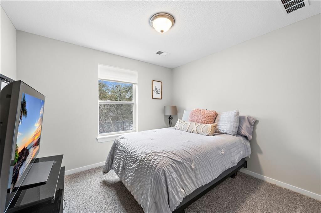 359 N Ferrel Street — photo 27