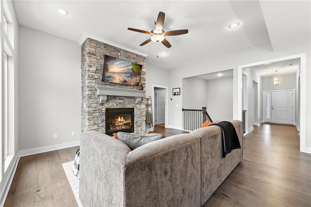 359 N Ferrel Street — photo 7