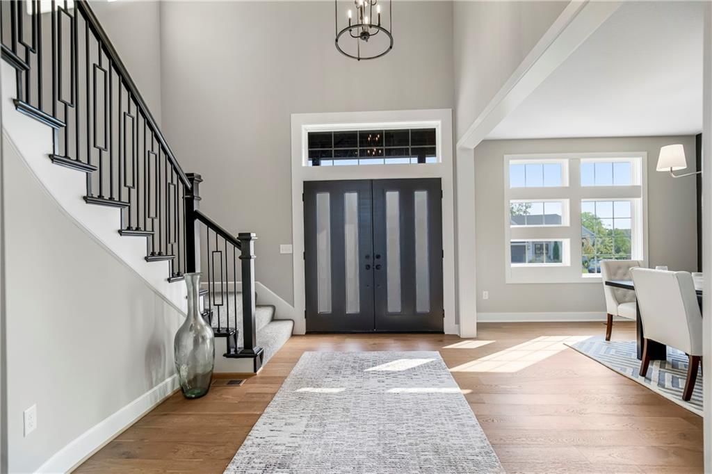15447 W 166th Terrace — photo 3