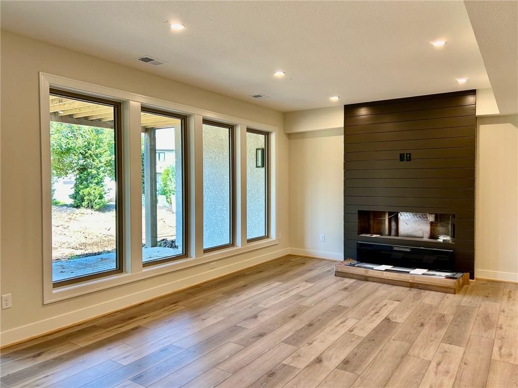 15124 Stearns Street — photo 26