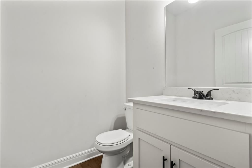 1404 NW Red Oak Court — photo 24