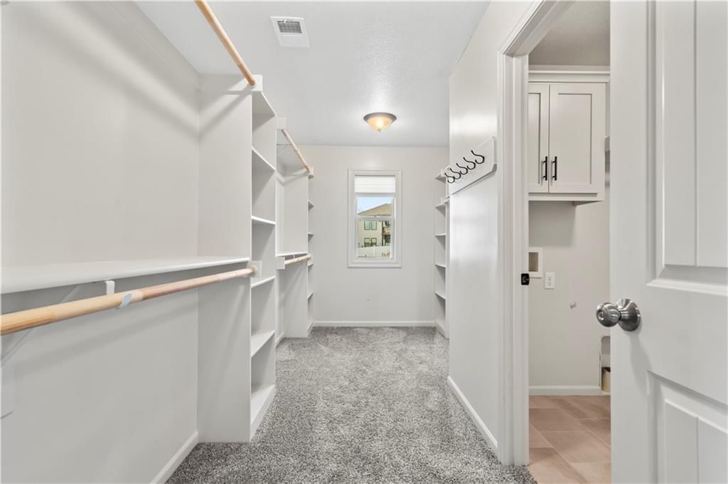 1404 NW Red Oak Court — photo 35