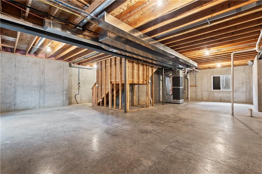 1404 NW Red Oak Court — photo 49