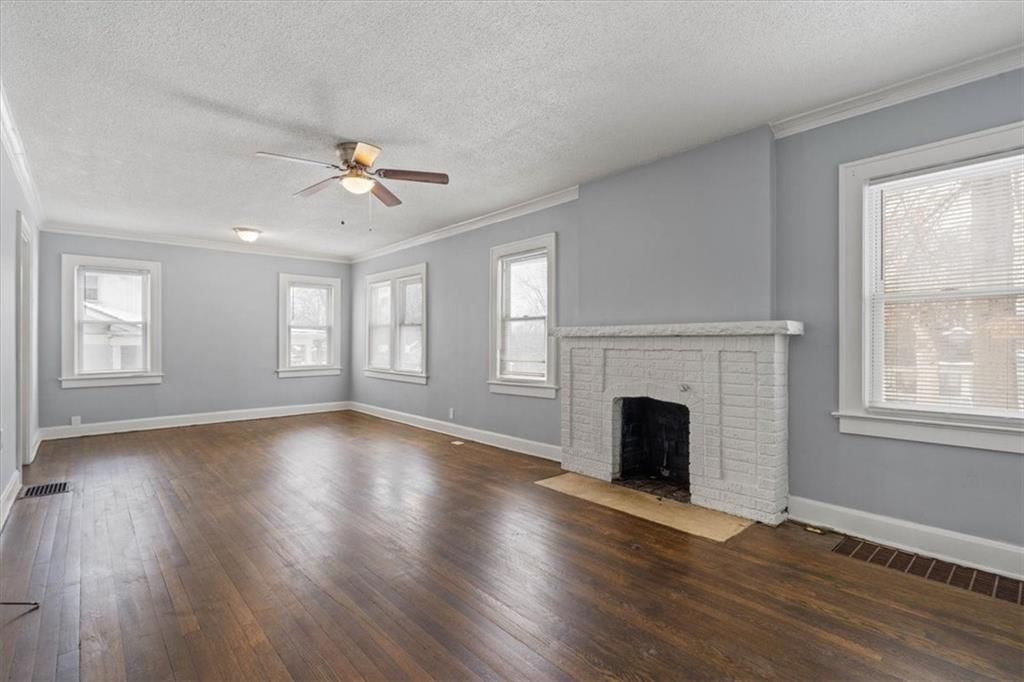 9509 E 16th Street — photo 2