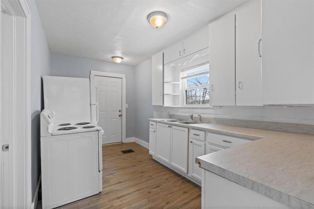 9509 E 16th Street — photo 7