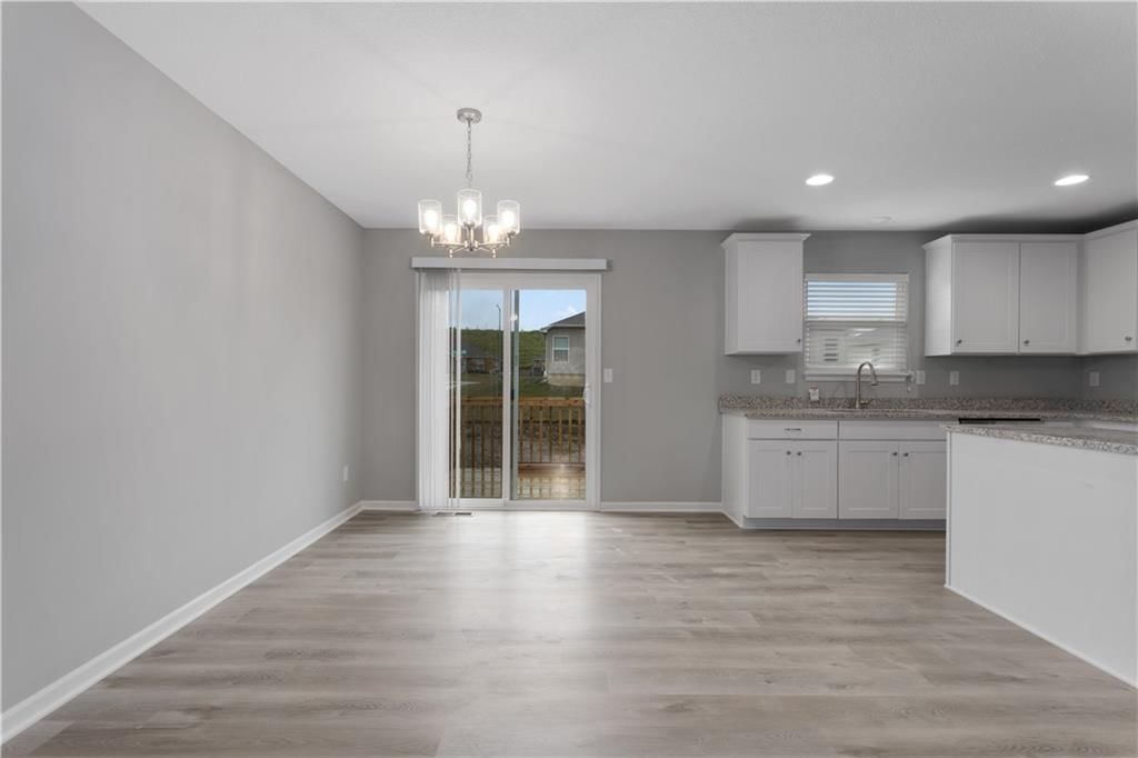 1304 SW 10TH Terrace — photo 10