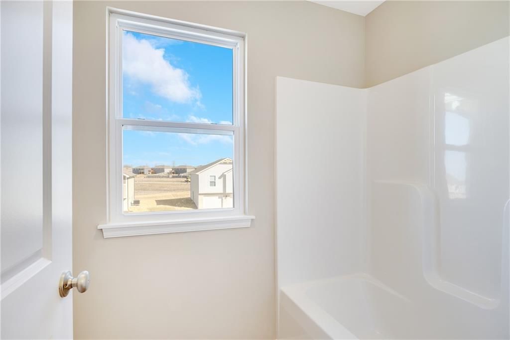 908 SW Redbird Court — photo 29