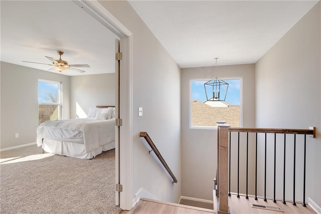 907 SW Redbird Court — photo 17
