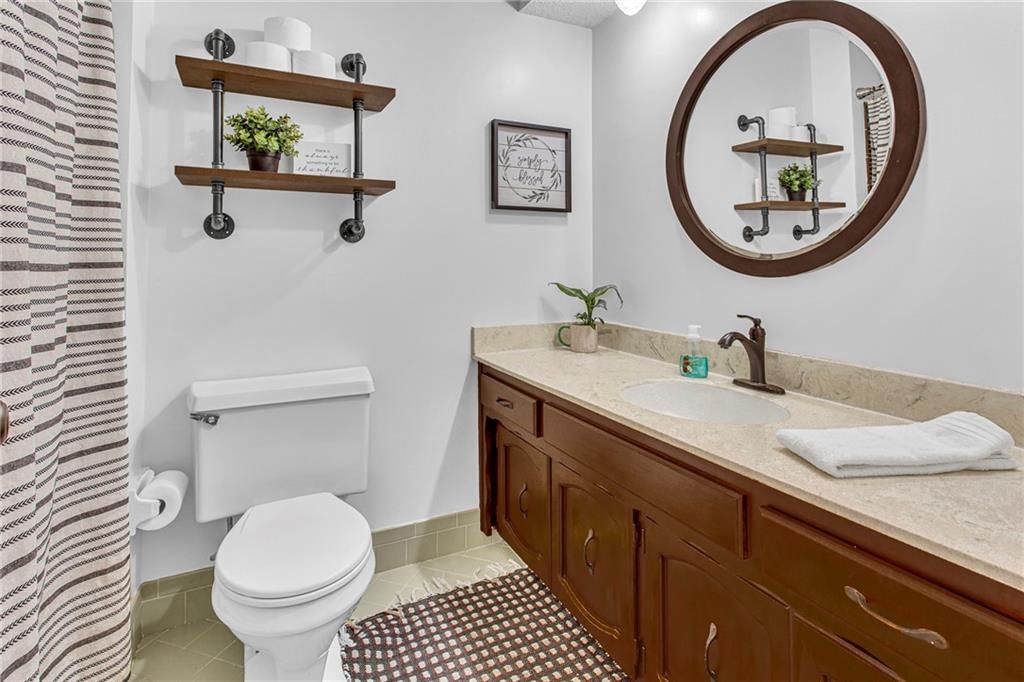 628 Camelot Drive — photo 19