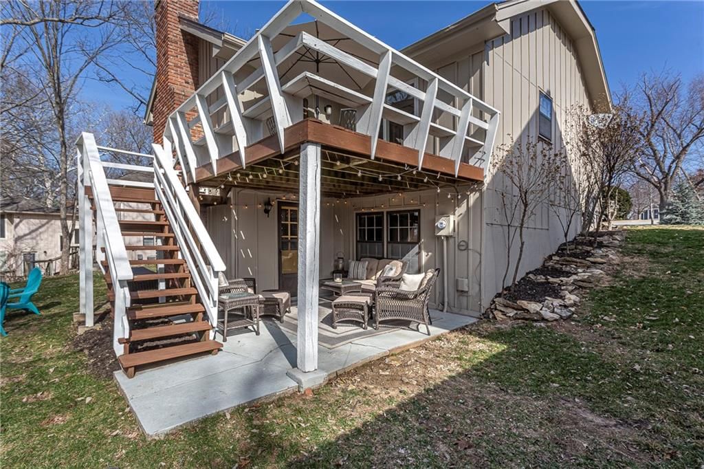 628 Camelot Drive — photo 28