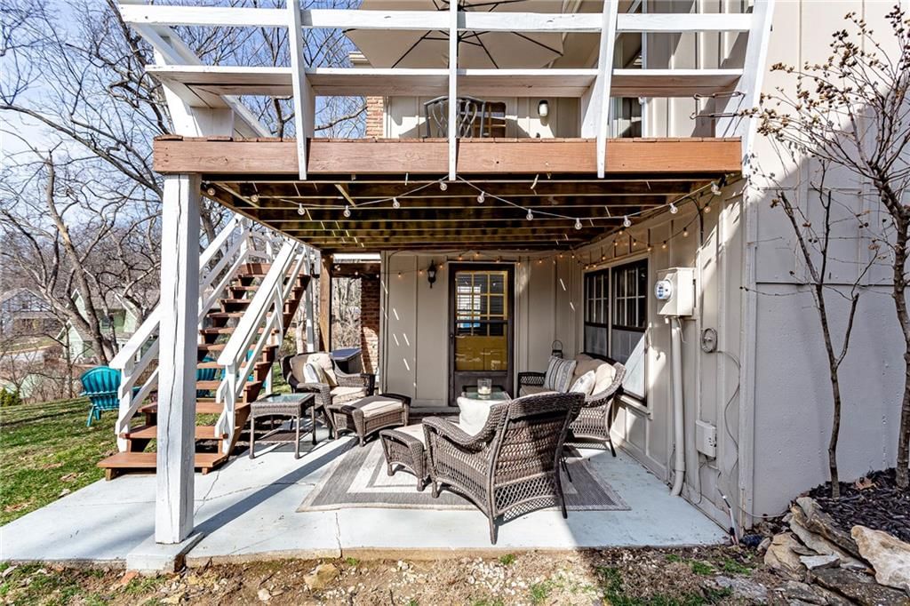 628 Camelot Drive — photo 31