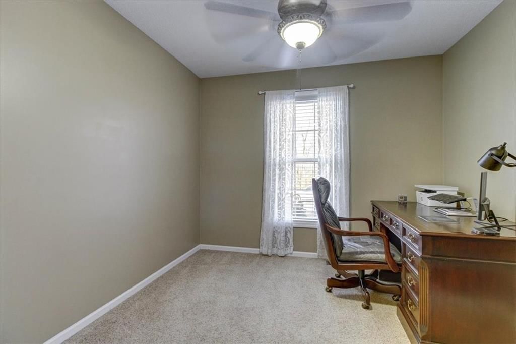 177 S Boxelder Drive — photo 17