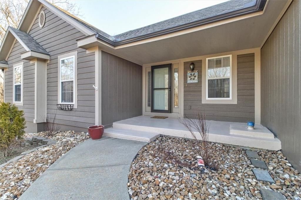 177 S Boxelder Drive — photo 3