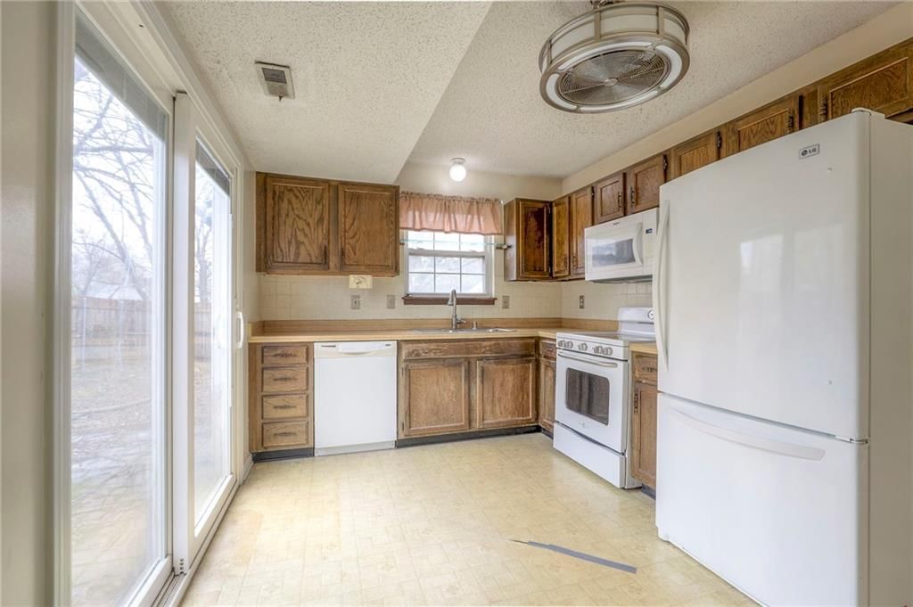 2404 Bryce Court — photo 14