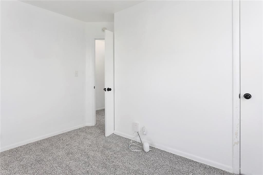 8220 N Kenwood Avenue — photo 26