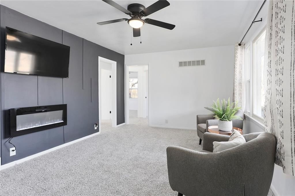 8220 N Kenwood Avenue — photo 5