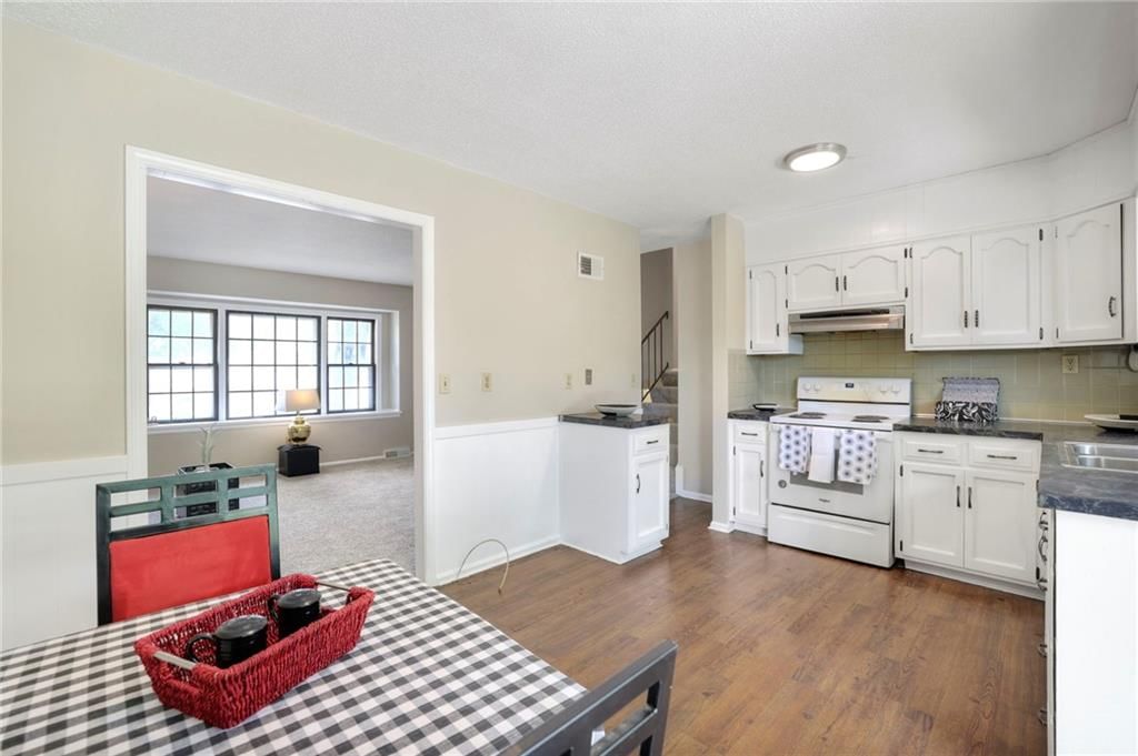 11513 Palmer Avenue — photo 14