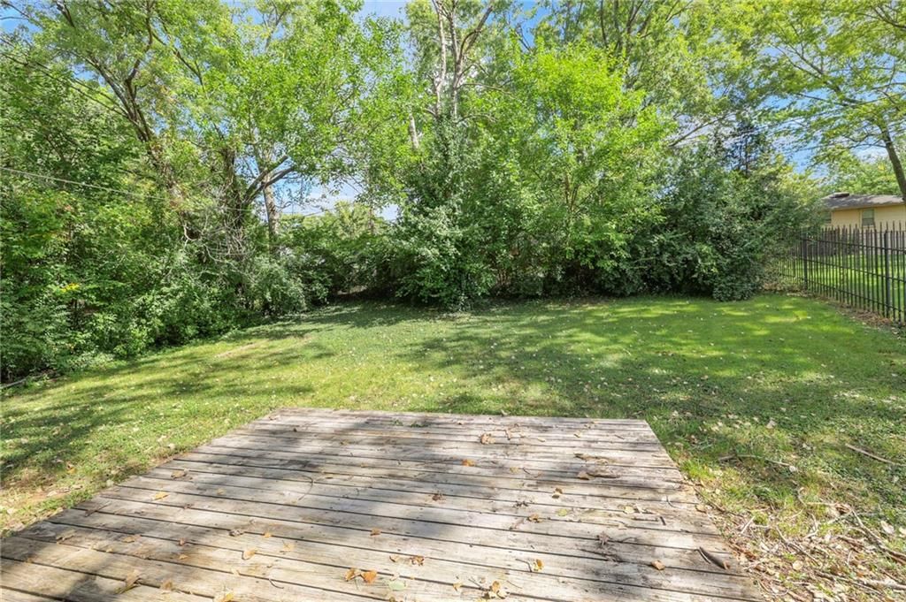 11513 Palmer Avenue — photo 24