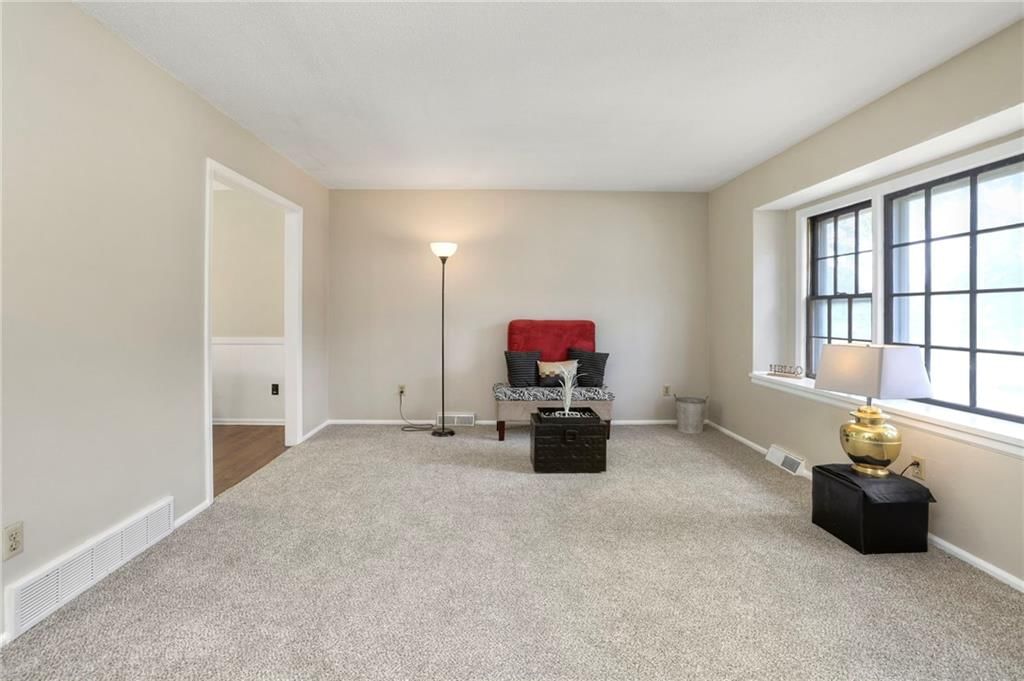 11513 Palmer Avenue — photo 7