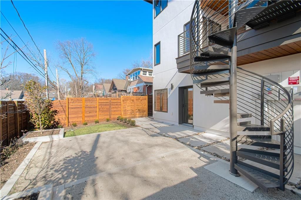 4622 Fairmount Avenue — photo 59