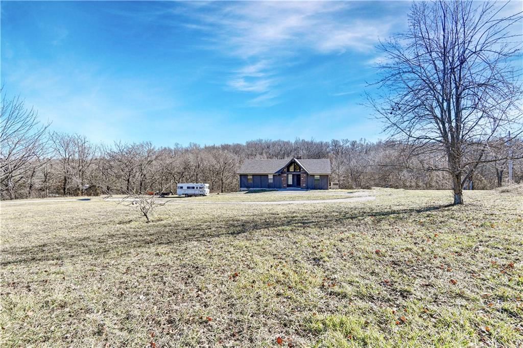 34707 E Shores Road — photo 3