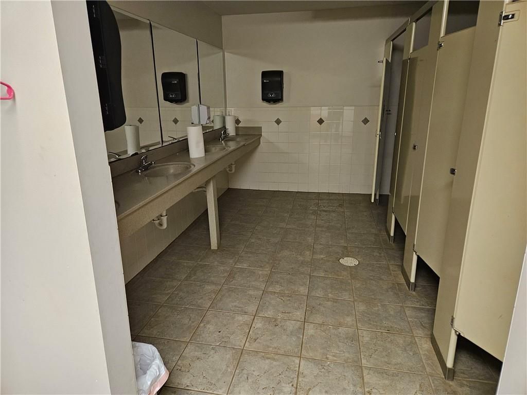 21514 S Harper Road — photo 13