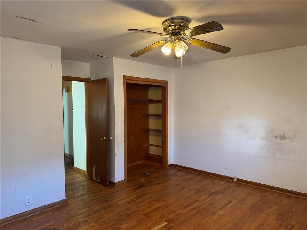 215 S Crawford Street — photo 18