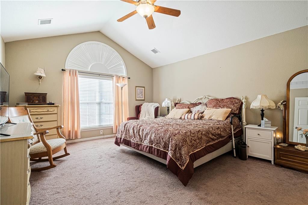 6105 NE Kensington Drive — photo 17