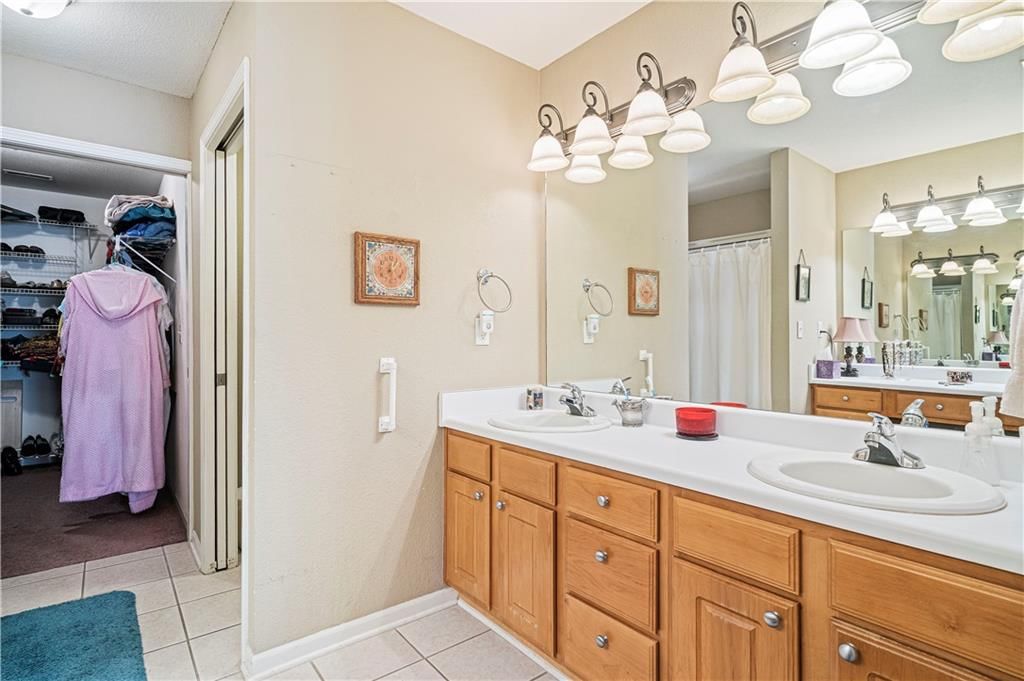 6105 NE Kensington Drive — photo 20