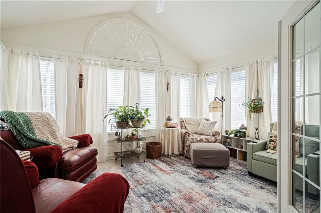 6105 NE Kensington Drive — photo 10