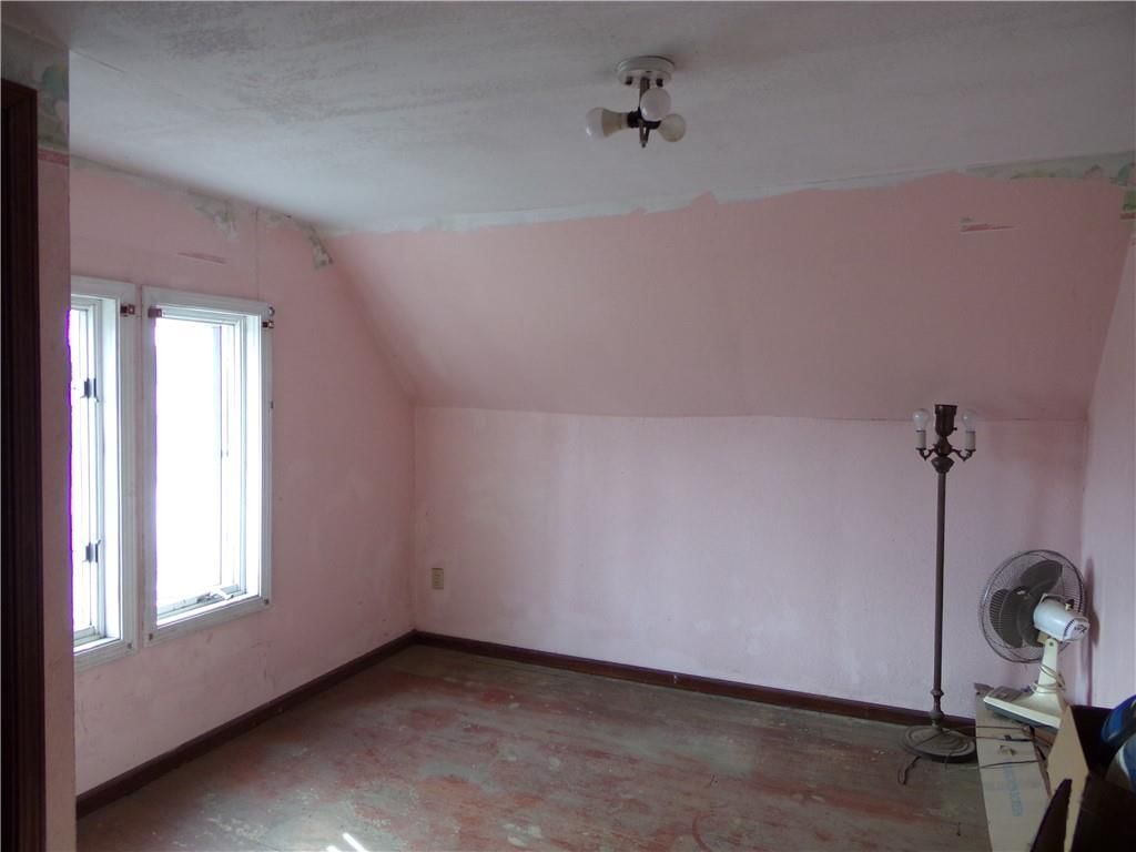 402 Walnut Street — photo 17