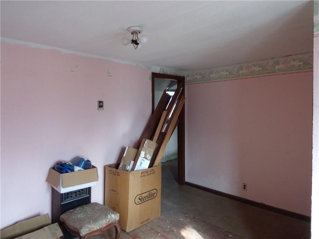402 Walnut Street — photo 18