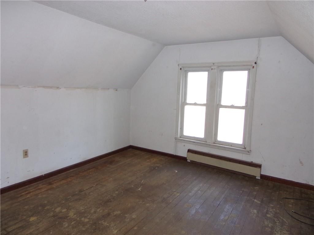 402 Walnut Street — photo 19