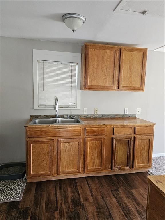 202 Iowa Street — photo 6