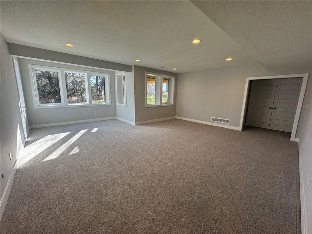22699 W 87th Street — photo 30