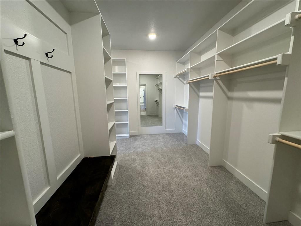 22699 W 87th Street — photo 43