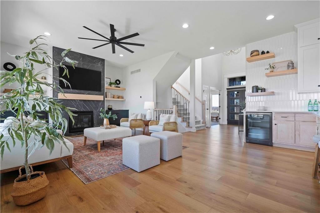 13453 W 177th Street — photo 5